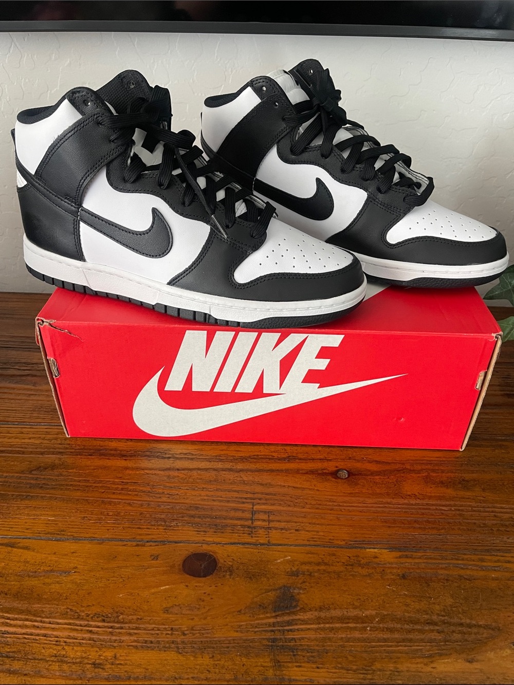 NIKE Men’s Dunk High Retro Black White 80s Iconic Basketball Sneakers Sz 10 NIB